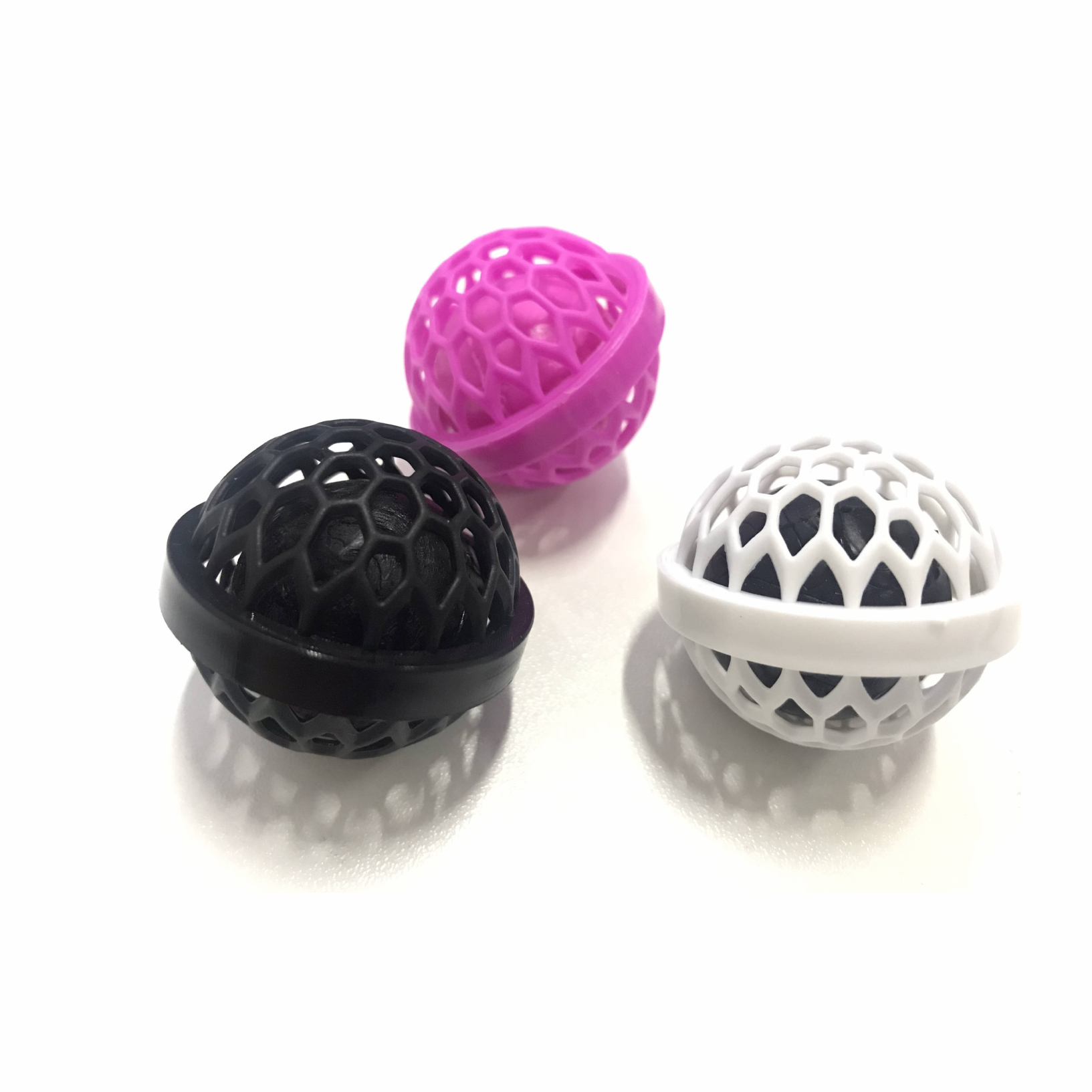 The Clean Ball - Keep your Bags Clean - Sticky Inside Ball Picks up Dust,  Dirt and Crumbs in your Purse, Bag, Or Backpacks (Teal)